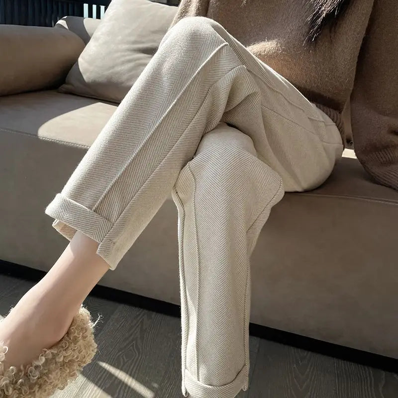 Cropped Cozy Tweed Trousers