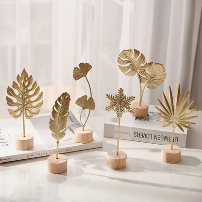 Elegant Ginkgo Leaf Metal Art: Nordic Style for Living Room & Wine Cabinet