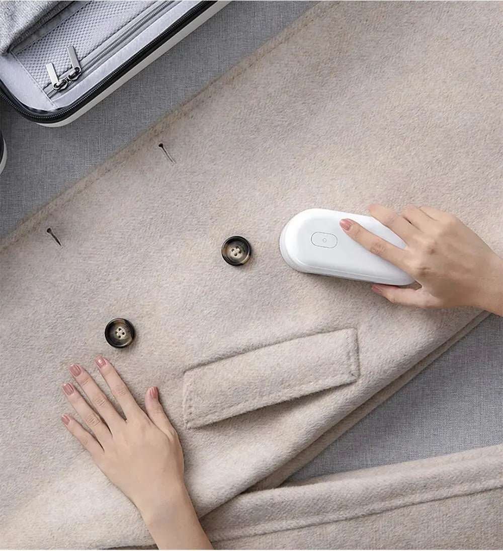 Rechargeable Cloth Fabric Shaver: Portable Lint and Fluff Removal Machine