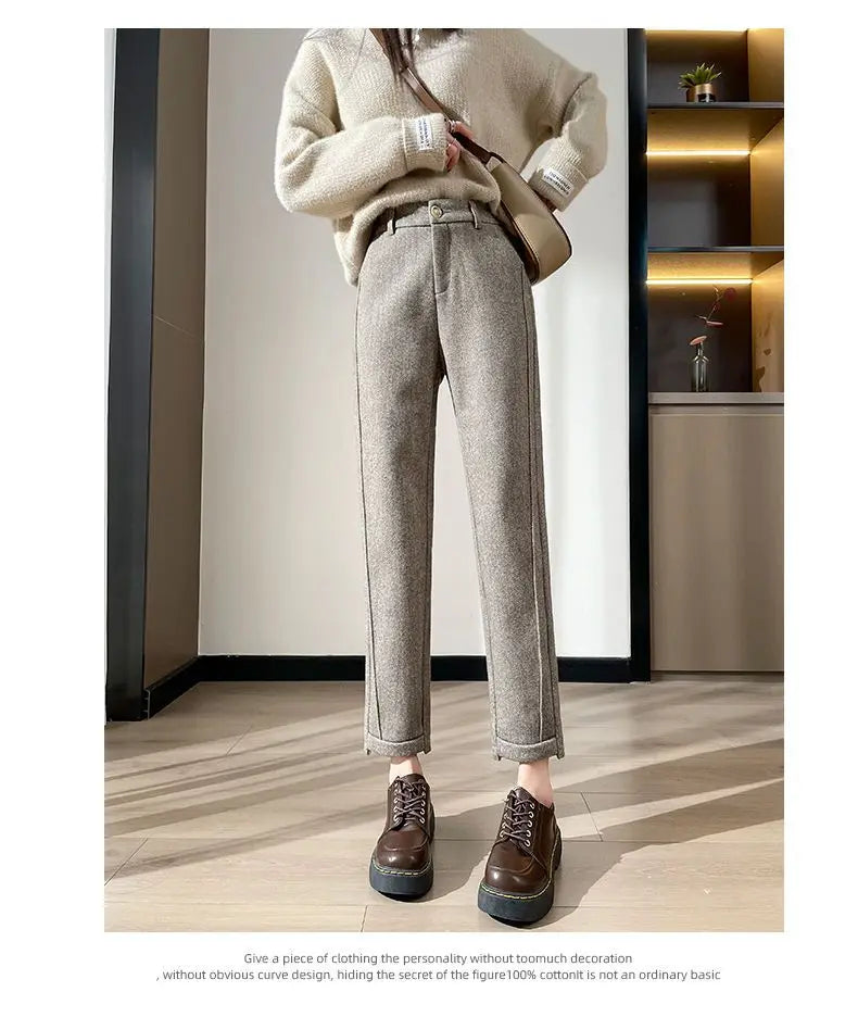 Cropped Cozy Tweed Trousers